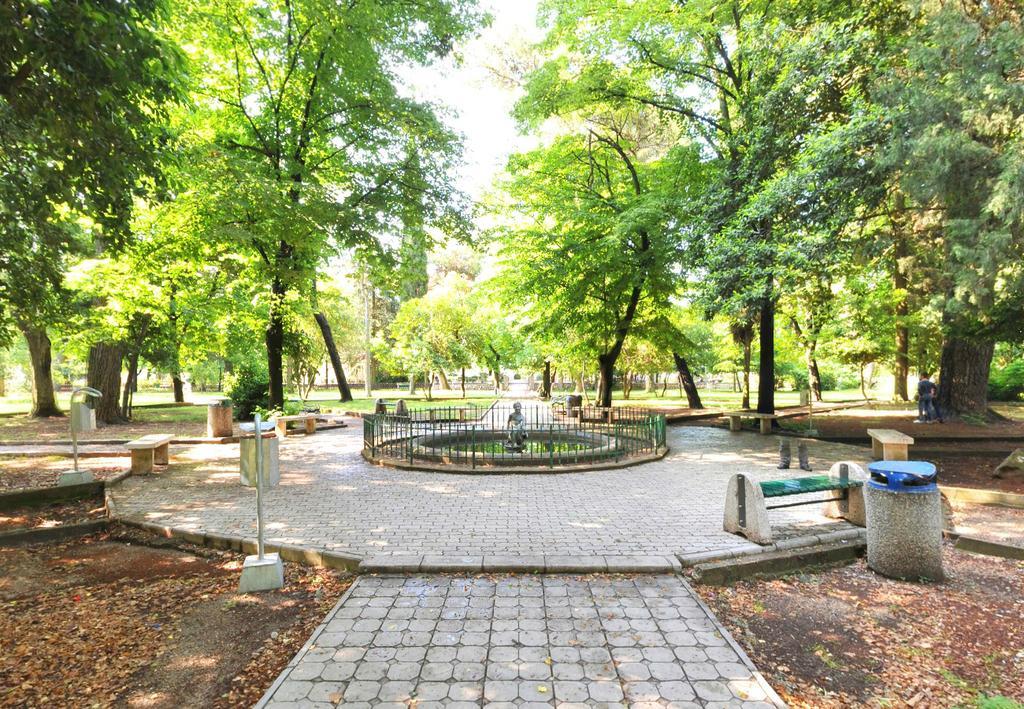 Apartman Park Trebinje Esterno foto