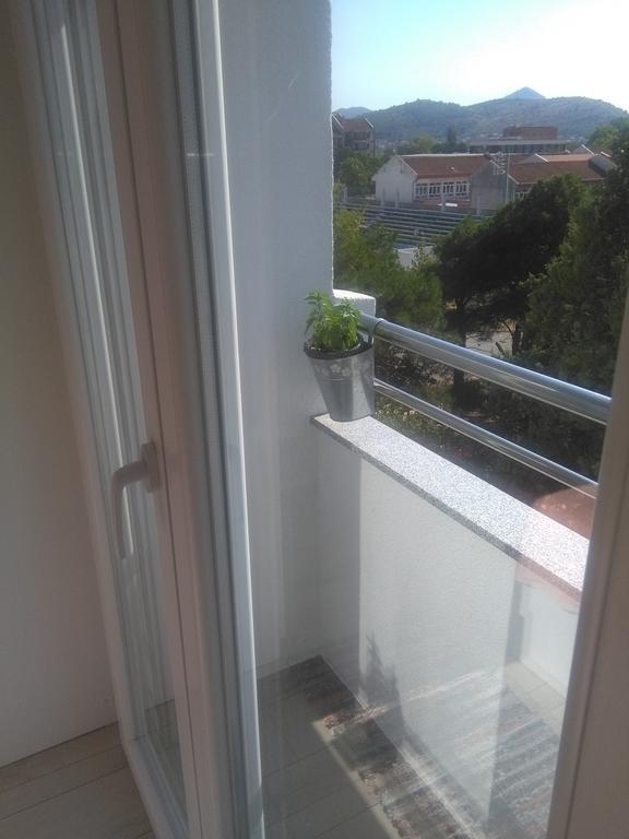 Apartman Park Trebinje Esterno foto